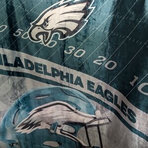 Northwest Eagles Teal and White Throw